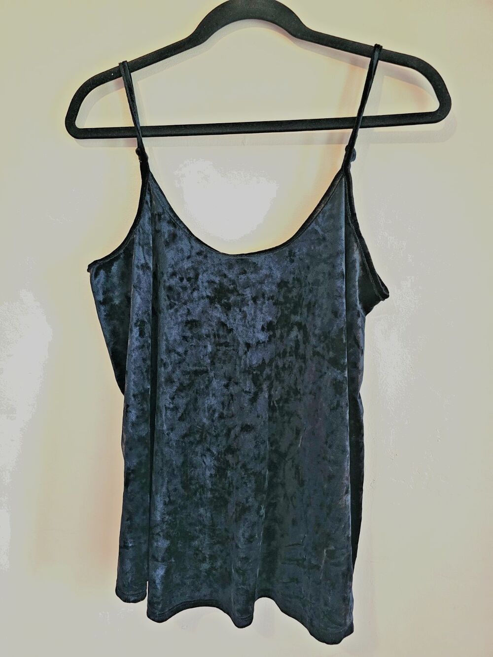 Black Velvet  round neck Camisole Tank , lace trim Apt 9, Size M, Y2K